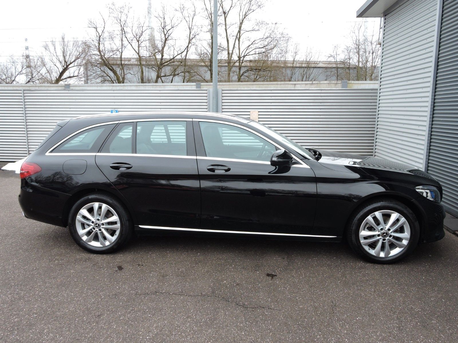Mercedes-Benz C 220 T d 4Matic Avantgarde Pano RFK ILS KD neu foto 8