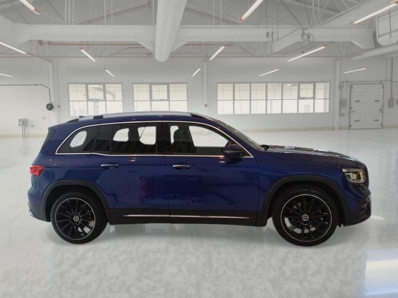 Mercedes-Benz MERCEDES-BENZ GLB 200 D AUTOMATICO PREMIUM SUV imagem 3