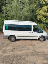 Ford Transit MK7 mit Fenster Tüv 4/27 - Ford Transit Kleinbus Mk2 mit Diesel-Antrieb