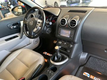 Nissan Qashqai Tekna *Navi*AHK*Panorama*