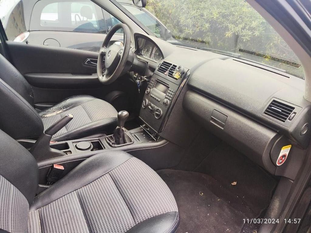 Mercedes-Benz A 160
