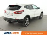 Nissan Qashqai 1.6 N-Connecta *NAVI*TEMPO*CAM*PDC*SHZ* - Nissan Qashqai Gebrauchtwagen in Bochum