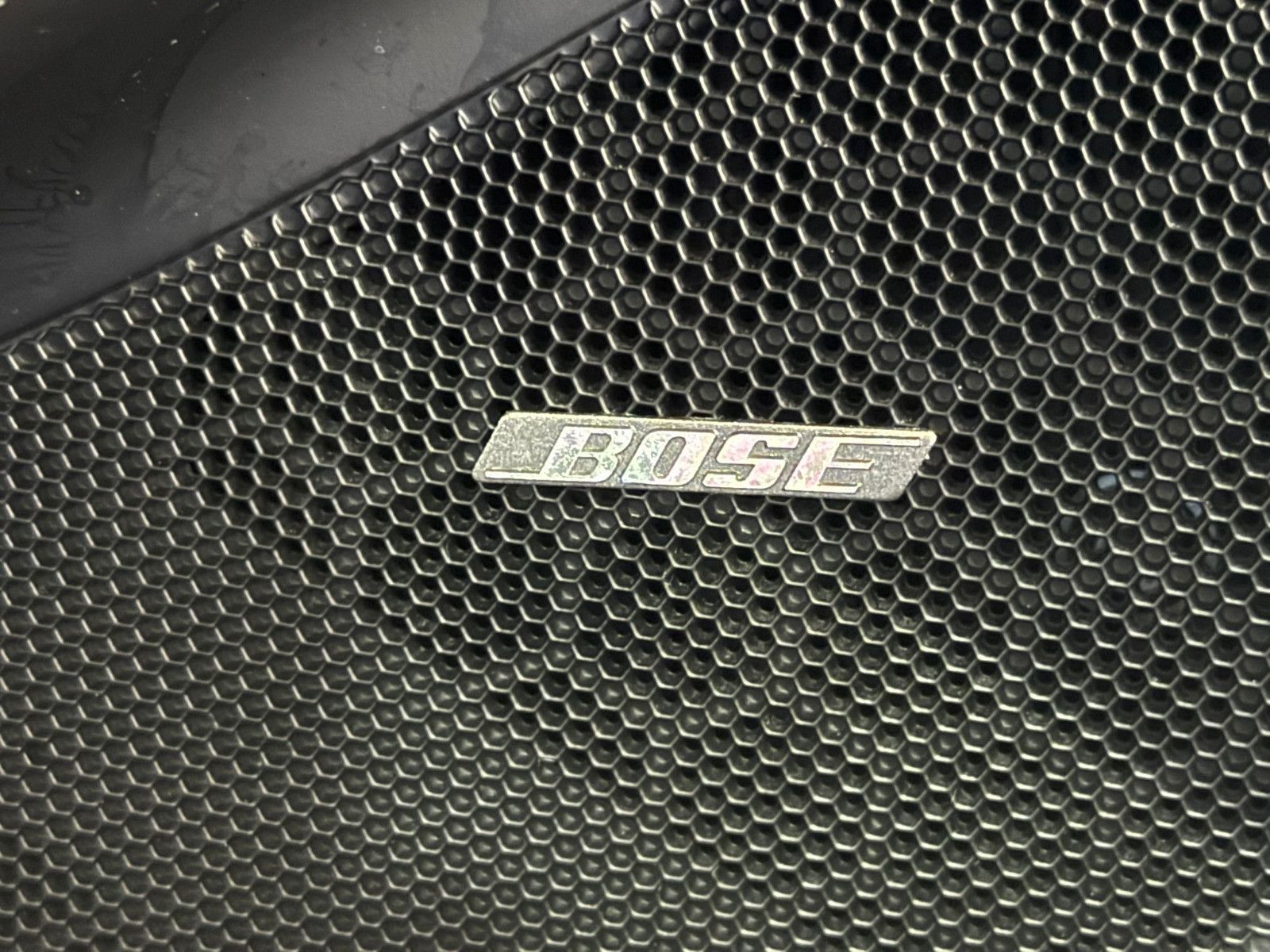 Fahrzeugabbildung Porsche 718 Cayman 2,0i 300PS, Bose, Navi, Leder