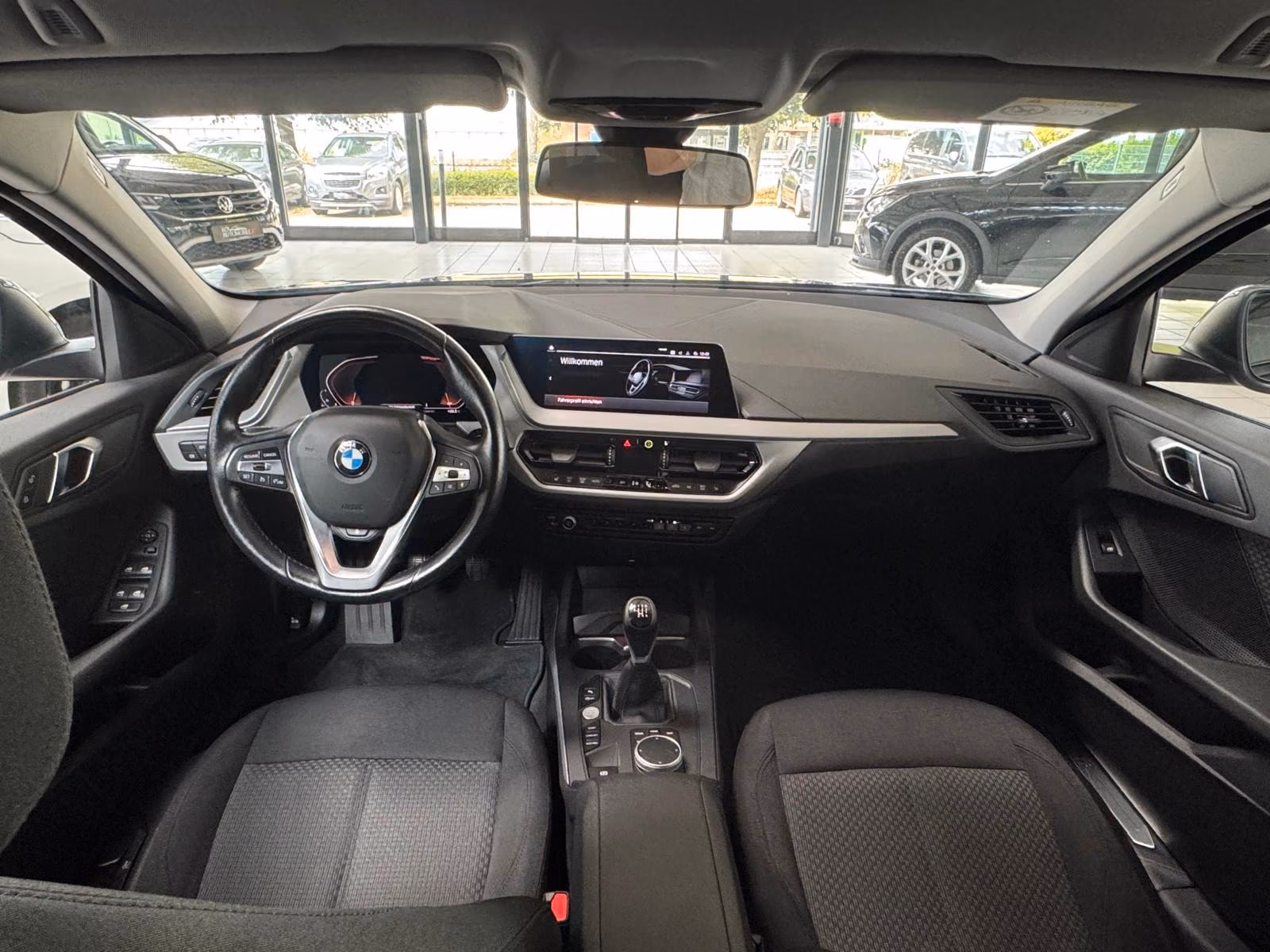 BMW 116 i Limousine Advantage/SHZ/LED/TÜV neu, миниатюра 9