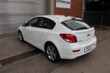 Chevrolet Cruze 1.8 LTZ *Navi*17"Alu*PDC* Gepflegt ! * - Chevrolet Cruze Gebrauchtwagen