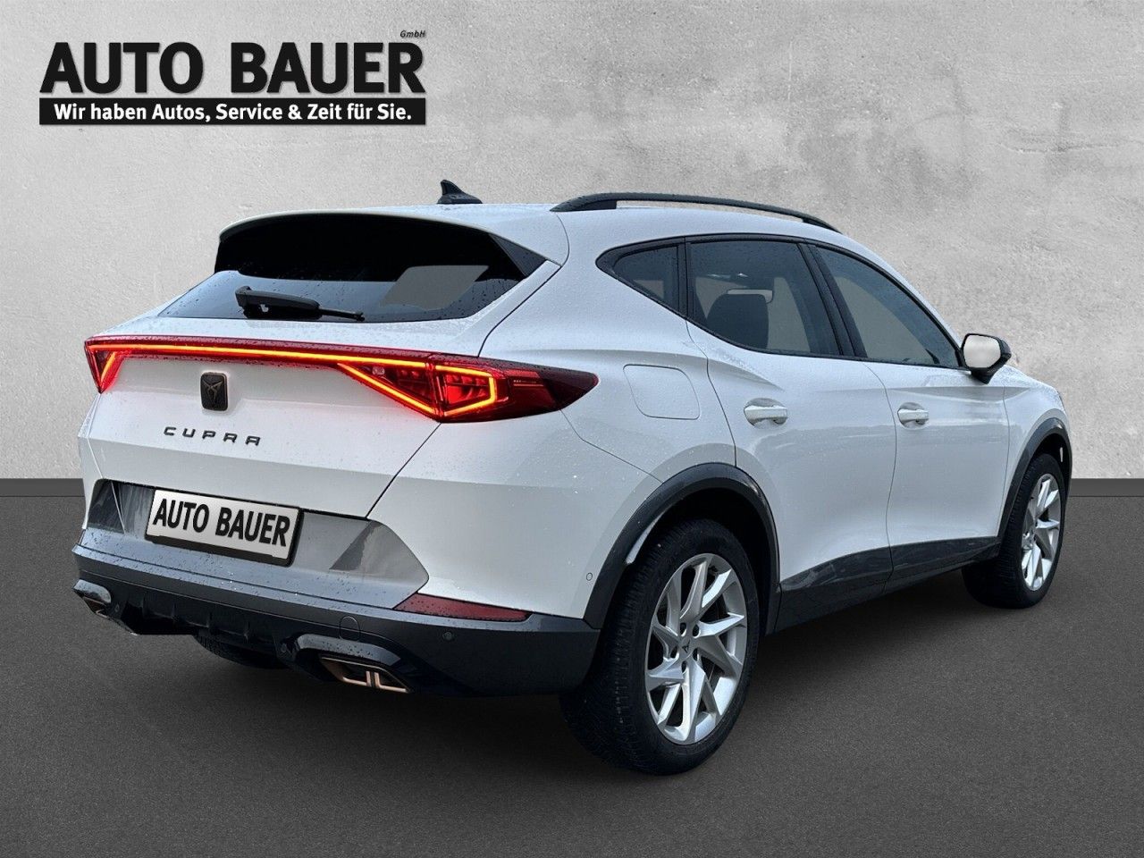 Fahrzeugabbildung CUPRA Formentor 1.4 e-HYBRID (204PS) - mit KI generiert/bearbeitet
