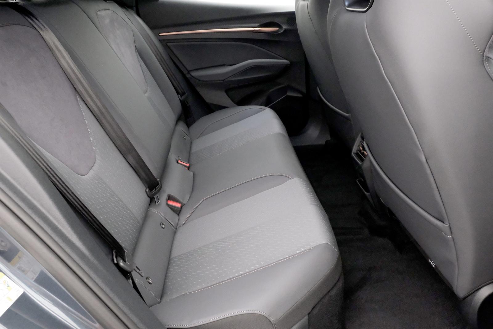 Cupra Raval Endurance Launch Edition Dynamic 155 kW (2