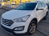 Hyundai SANTA FE blue 2.2 CRDi Style 4WD 7-Sitzer - Hyundai SANTA FE in Stuttgart