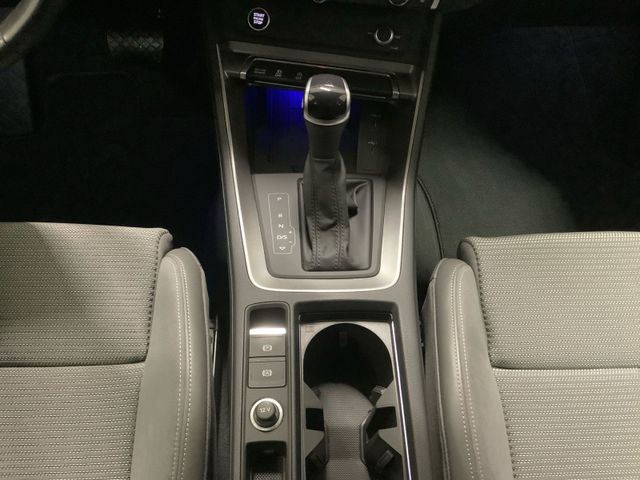 Q3 advanced 35 TDI S tronic,AHZV,LED,Navi,Kamera