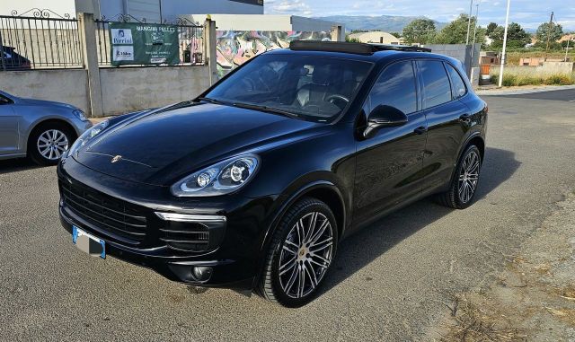 PORSCHE Porsche Cayenne 3.0 Diesel Platinum Edition