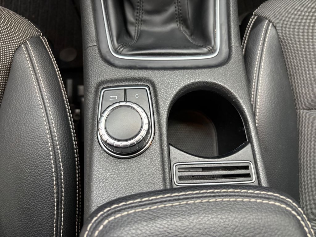 Mercedes-Benz A 180 - Bild 16