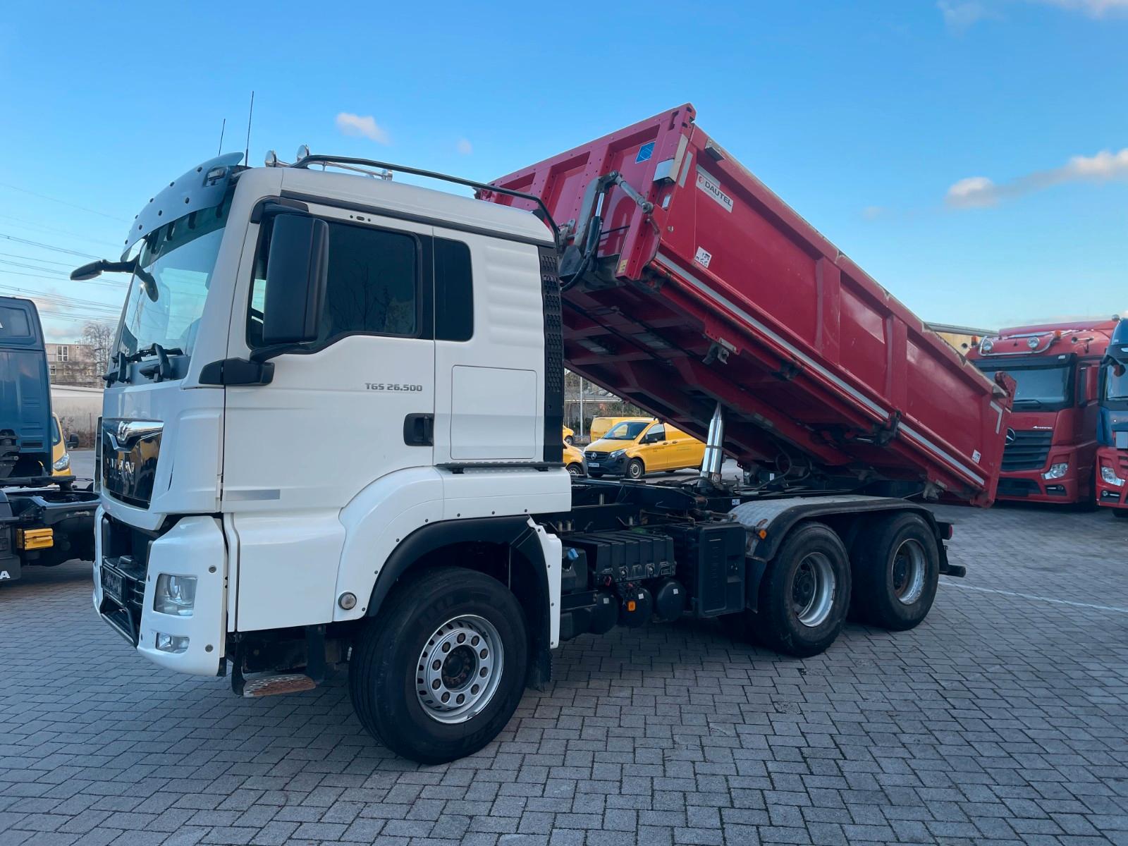 MAN TGS 26.500 ,Dreiseitenkipper, Bordmatik, Schaltg
