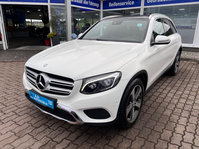 Mercedes-Benz GLC 220 4 Matic/ Navi/ Panorama/ AHK