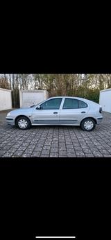 Renault Megane 1996 Automatik - Renault aus 1996