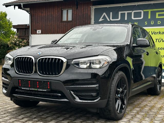 BMW X3 xDrive 20 i*Navigation*Panorama*Leder*