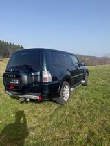 Mitsubishi Pajero 3,2 DI-D 4WD SUV-Star Automatik SUV-Star - gebrauchte Mitsubishi Pajero aus dem Jahr 2016