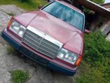 Mercedes-Benz w124 kombi 200 TE - Mercedes-Benz 200 mit Benzin-Antrieb: Kombi, Te