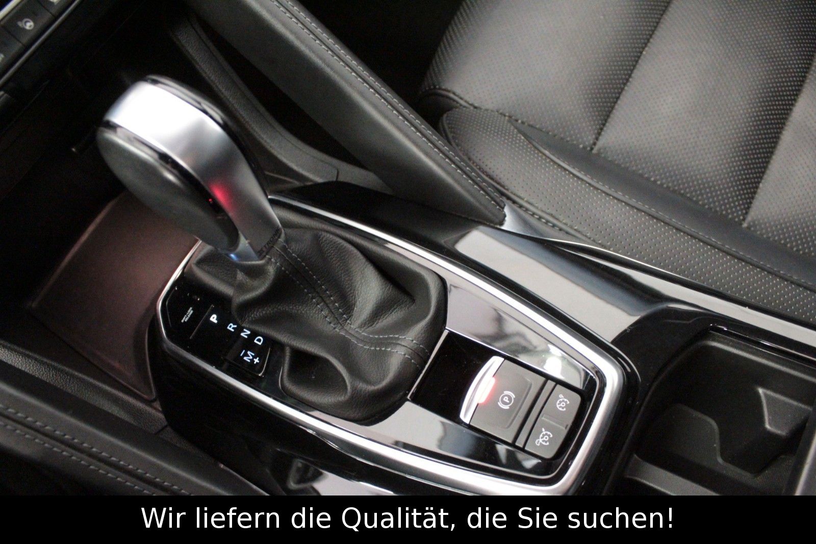 Fahrzeugabbildung Renault Koleos dCi 175 4WD X-tronic Initiale Paris