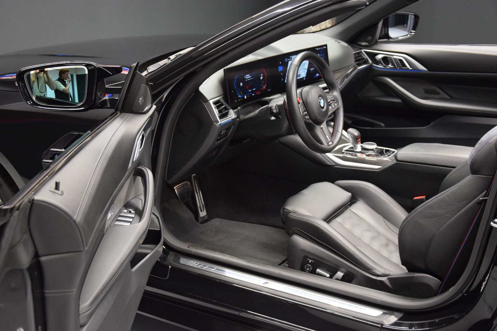 Fahrzeugabbildung BMW M4 Cabrio xDrive Competition ACC 360° H&k Leder