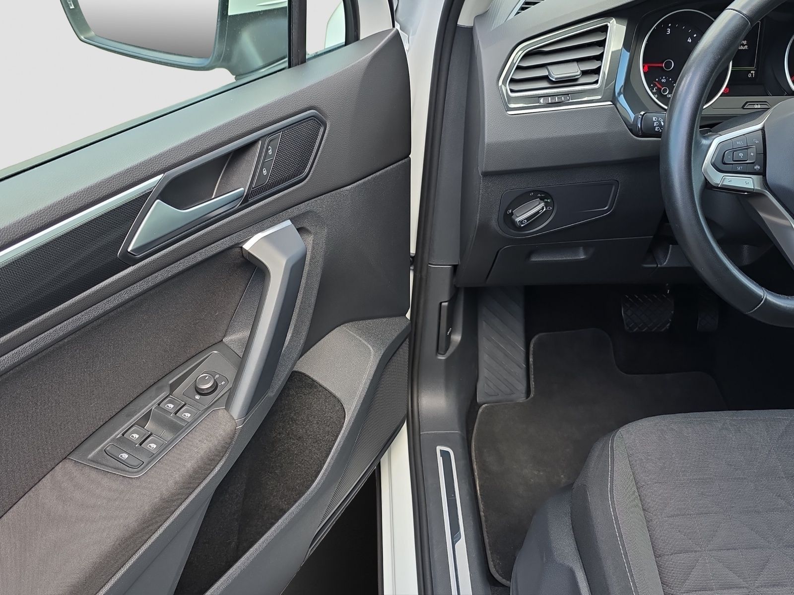 Volkswagen Tiguan - Bild 16
