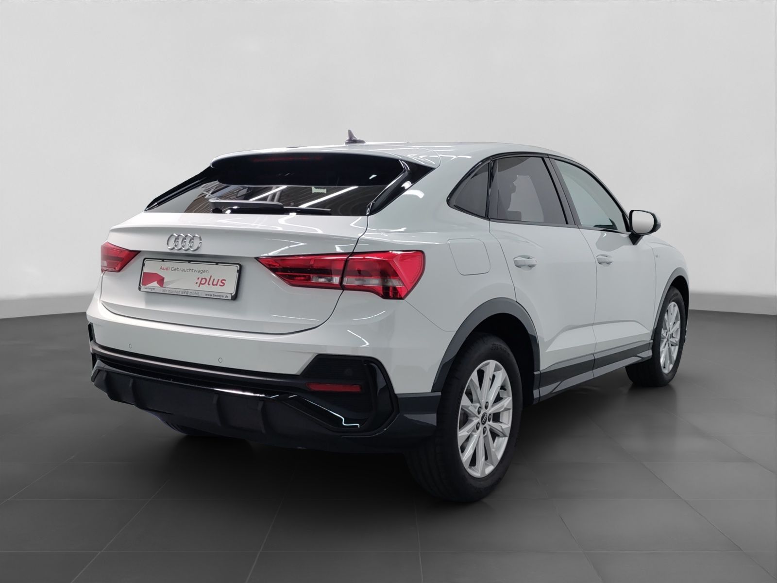Audi Q3 Sportback 35 TFSI S LINE LM18 SPORTSITZE NAVI foto 3