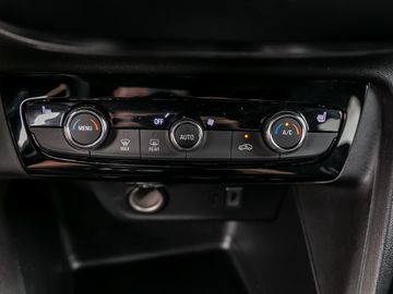 Opel Corsa F e YES Spurhalteassistent Sicht-Paket