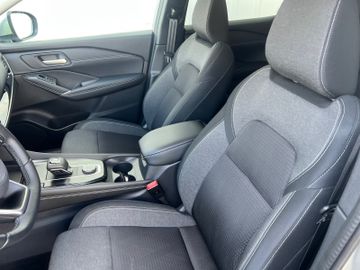 Nissan Qashqai - 10