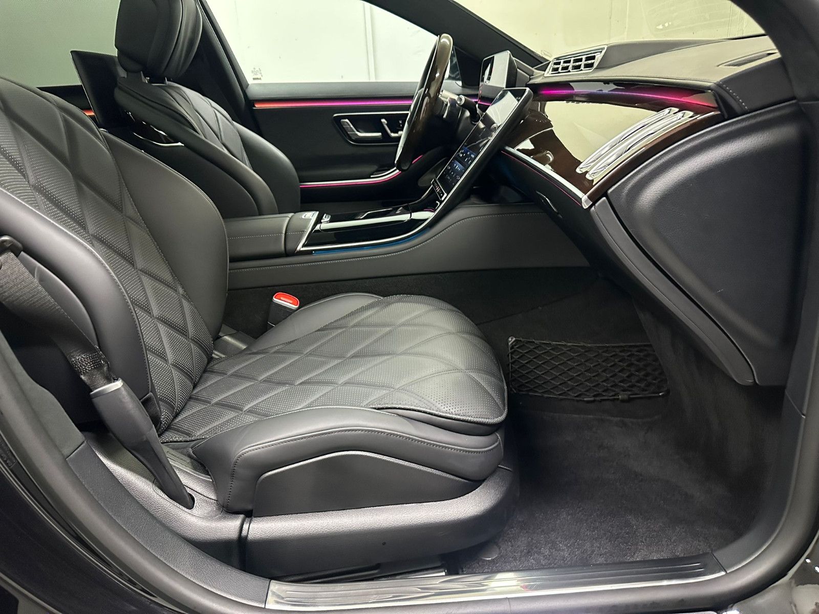Fahrzeugabbildung Mercedes-Benz S 580 e MAYBACH  *FOND ENTERT*EXCLUSIVE*TABLET