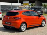 Renault Clio V Experience - Renault Clio mit Benzin-Antrieb: Orange