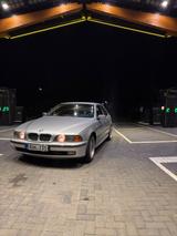 BMW E39 520i Schalter - gebrauchte BMW 520 aus dem Jahr 1999