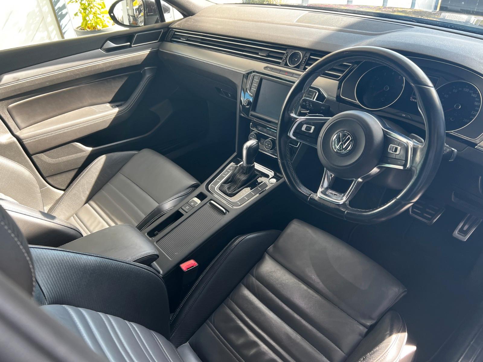 Volkswagen Passat Variant 1.4 TSI R-Line ACT DSG Vari...