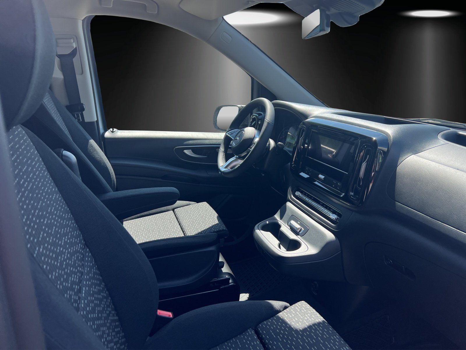 Fahrzeugabbildung Mercedes-Benz Vito 119 Tourer Sport-Paket AHK Thermotronik Nav