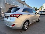 Hyundai i30  Blue Passion - Hyundai i30 Passion mit Diesel-Antrieb