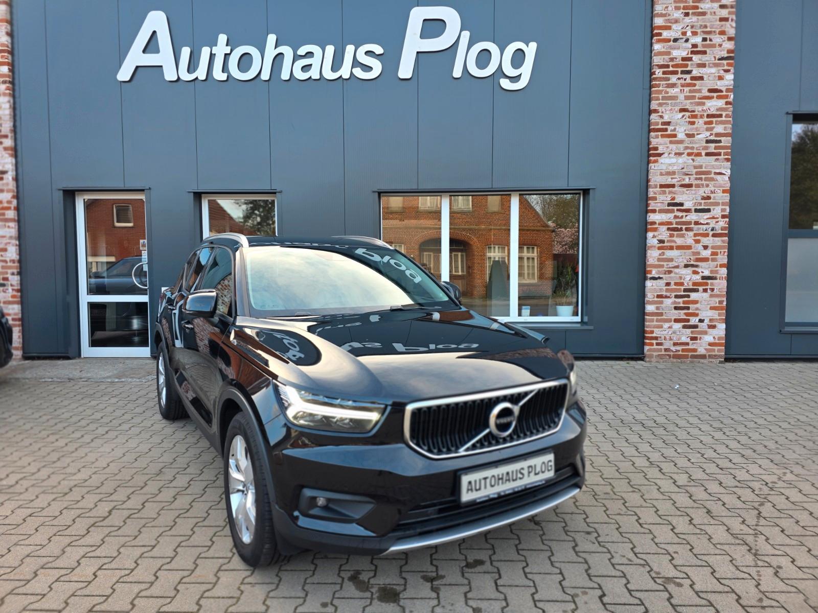 Volvo XC 40 XC40 Momentum AWD