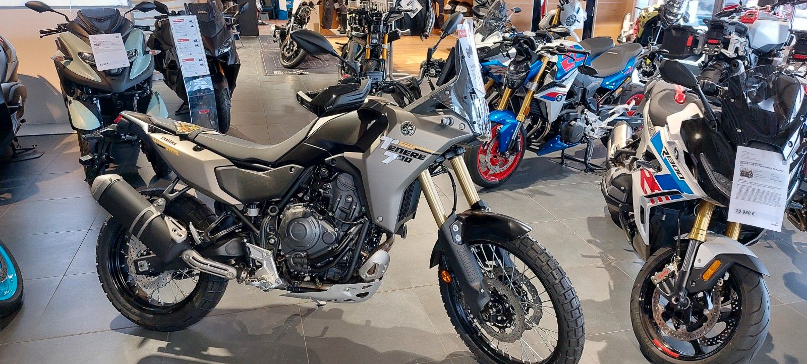 Fahrzeugabbildung Yamaha XTZ 700 Low ( tief)  25   + 5 Jahre Garantie