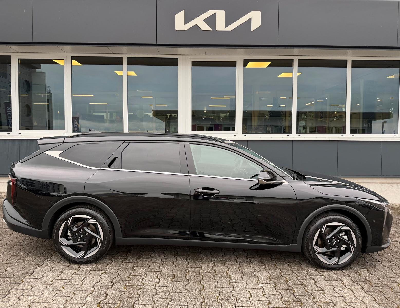 Kia K4 Sportswagon 1.6 T-GDI 110kW DCT Spirit DWP SD
