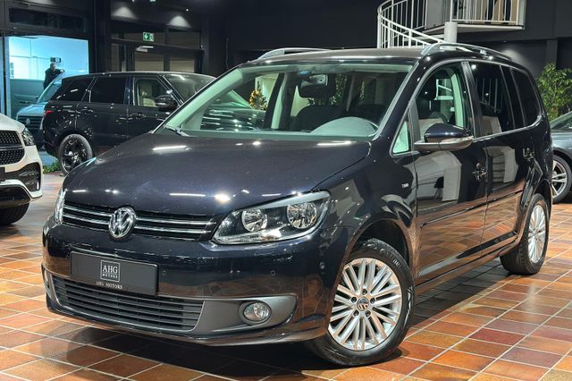 Volkswagen Touran 2.0 TDI DSG CUP NAVI KLIMAAUT TEMPO 1HAND