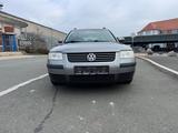 Volkswagen Passat Variant 1.6 Comfortline Variant - gebrauchte VW Passat Variant aus dem Jahr 2003
