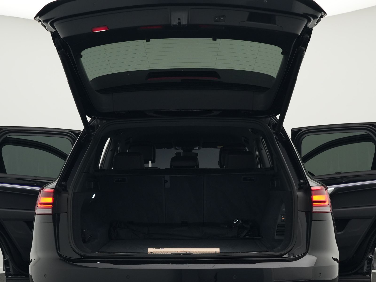 Volkswagen Touareg - Bild 15