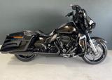 Harley-Davidson Street Glide CVO FLHXSE  - HARLEY-DAVIDSON CVO
