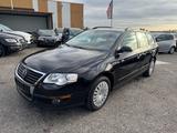 Volkswagen Passat Variant 1.4 TSI 122 PS Trendline PDC AHK - Volkswagen Passat aus 2009: Kombi
