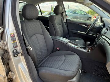 Mercedes E 200 - 9