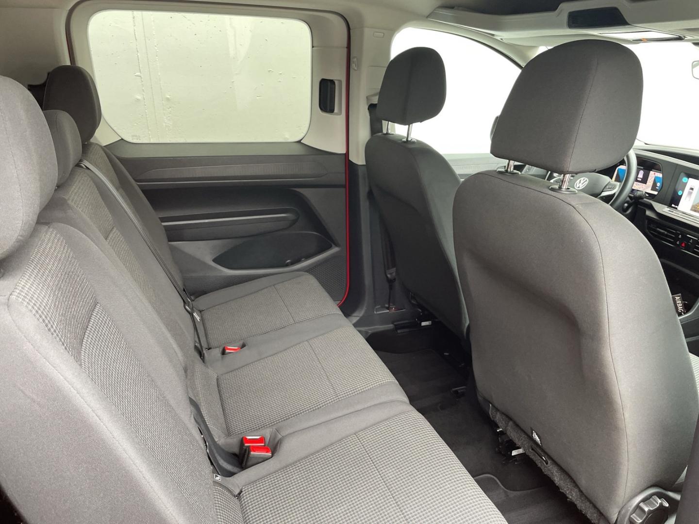 Volkswagen Caddy Kombi 1.5 TSI EcoProfi AHK/Kamera/ACC, миниатюра 23