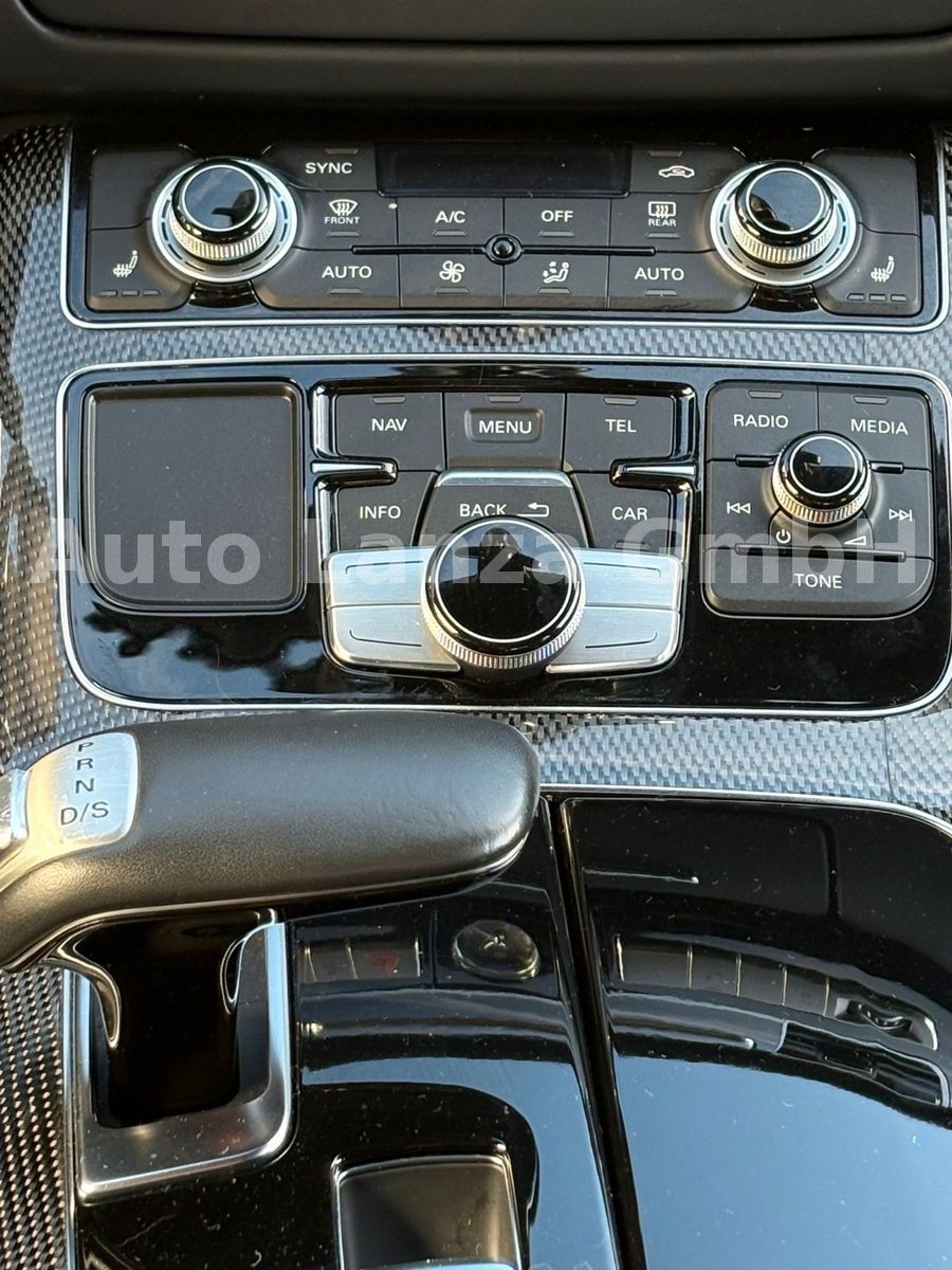 Audi S8 4.0TFSI quattro plus HD 21" LED CARBON KERAMI foto 36