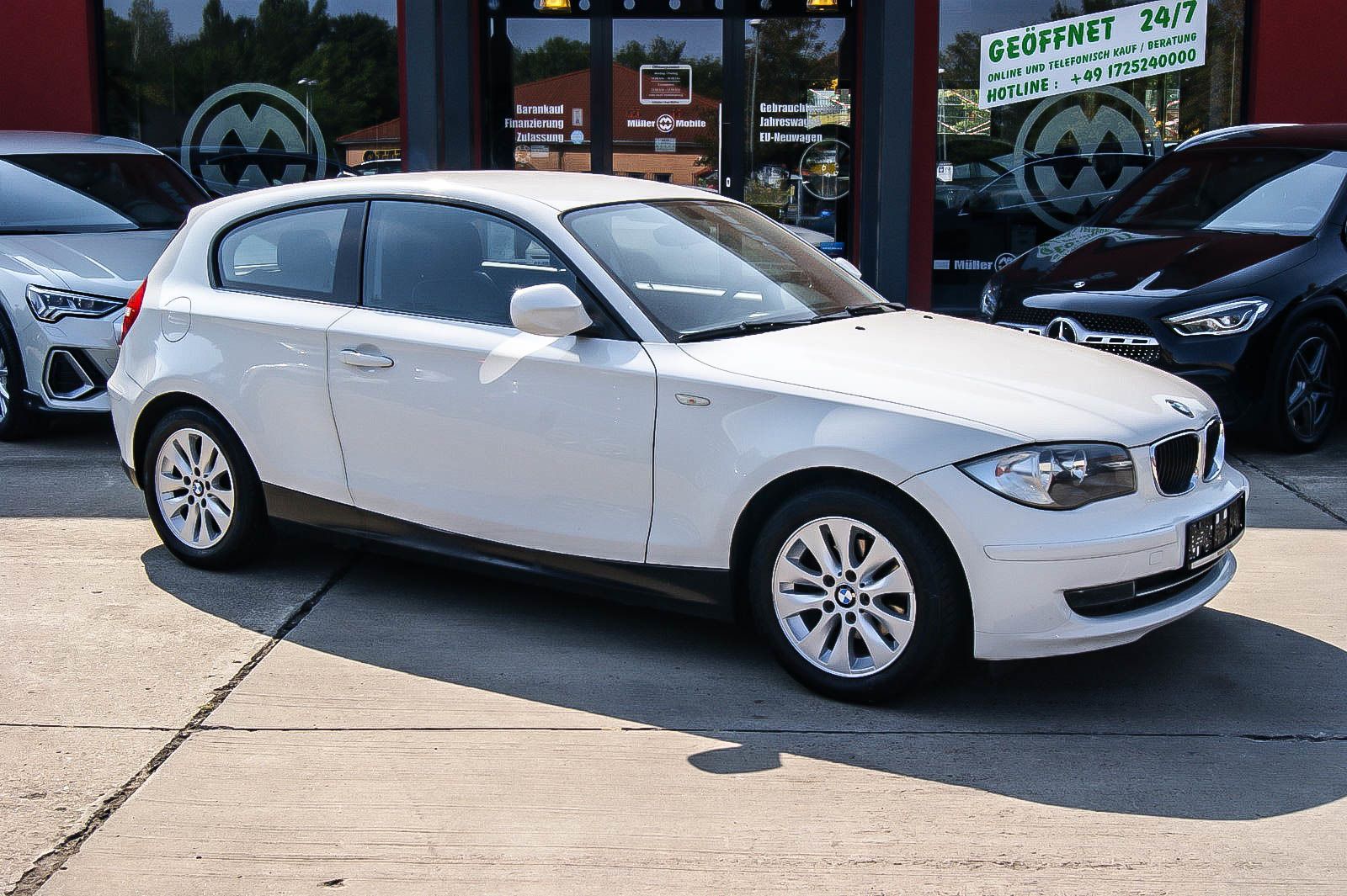 Fahrzeugabbildung BMW 116 d ADVANTAGE KLIMA SIHZG EINPARKHILFE 5-Sitze