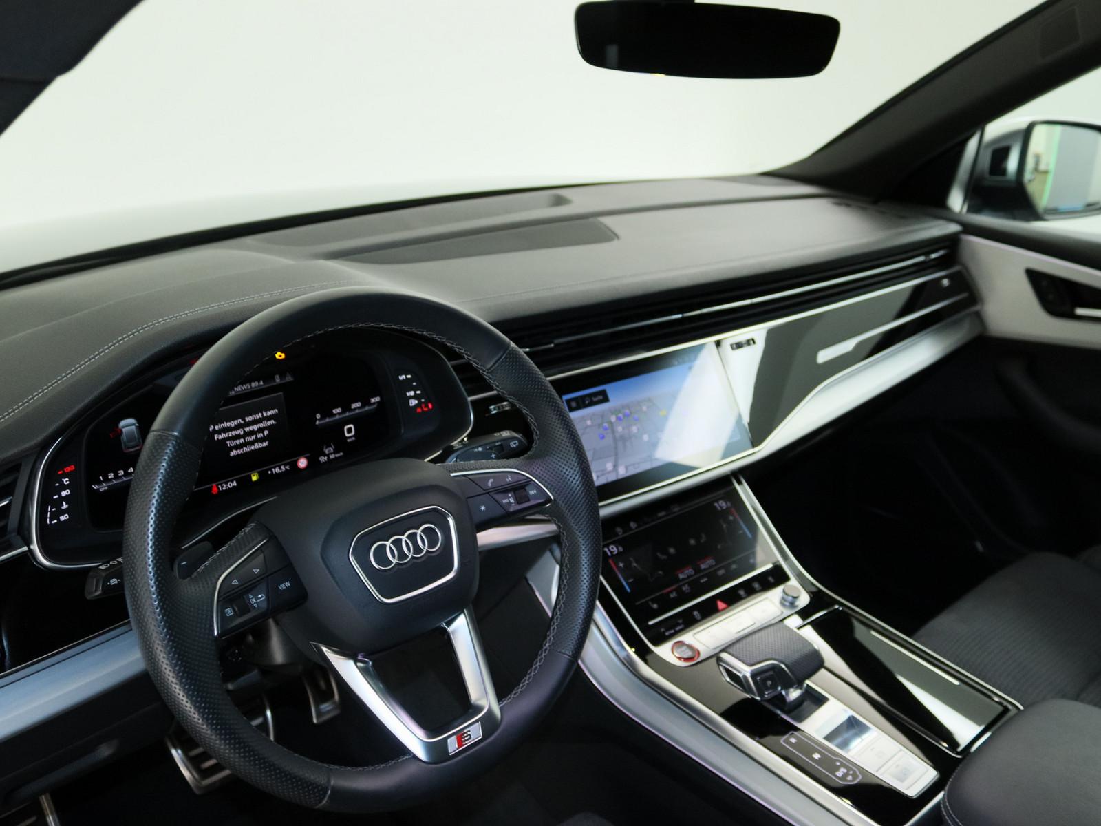 Audi SQ8 4.0 TFSI quattro AHK 360° MATRIX-LED PANO