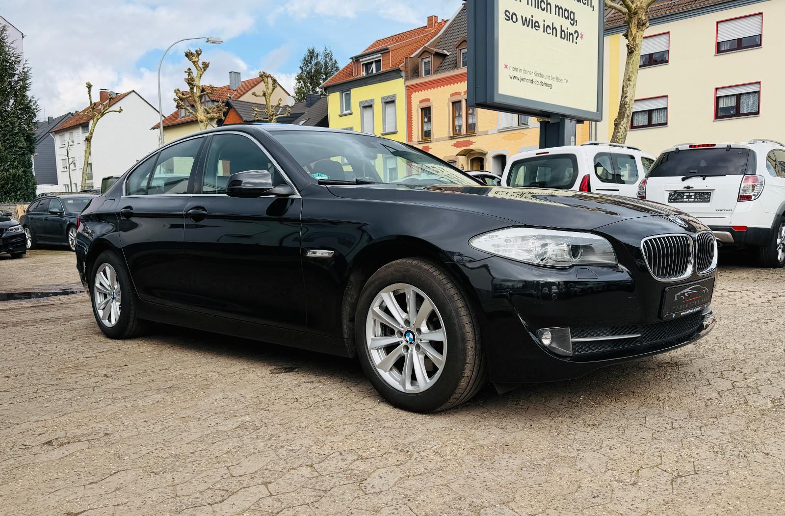 BMW 520d Limousine Navi Bi-Xenon Schiebedach PDC