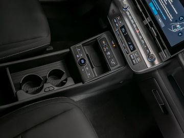 Hyundai Kona Trend Elektro 2WD Autobahnassistent Navi