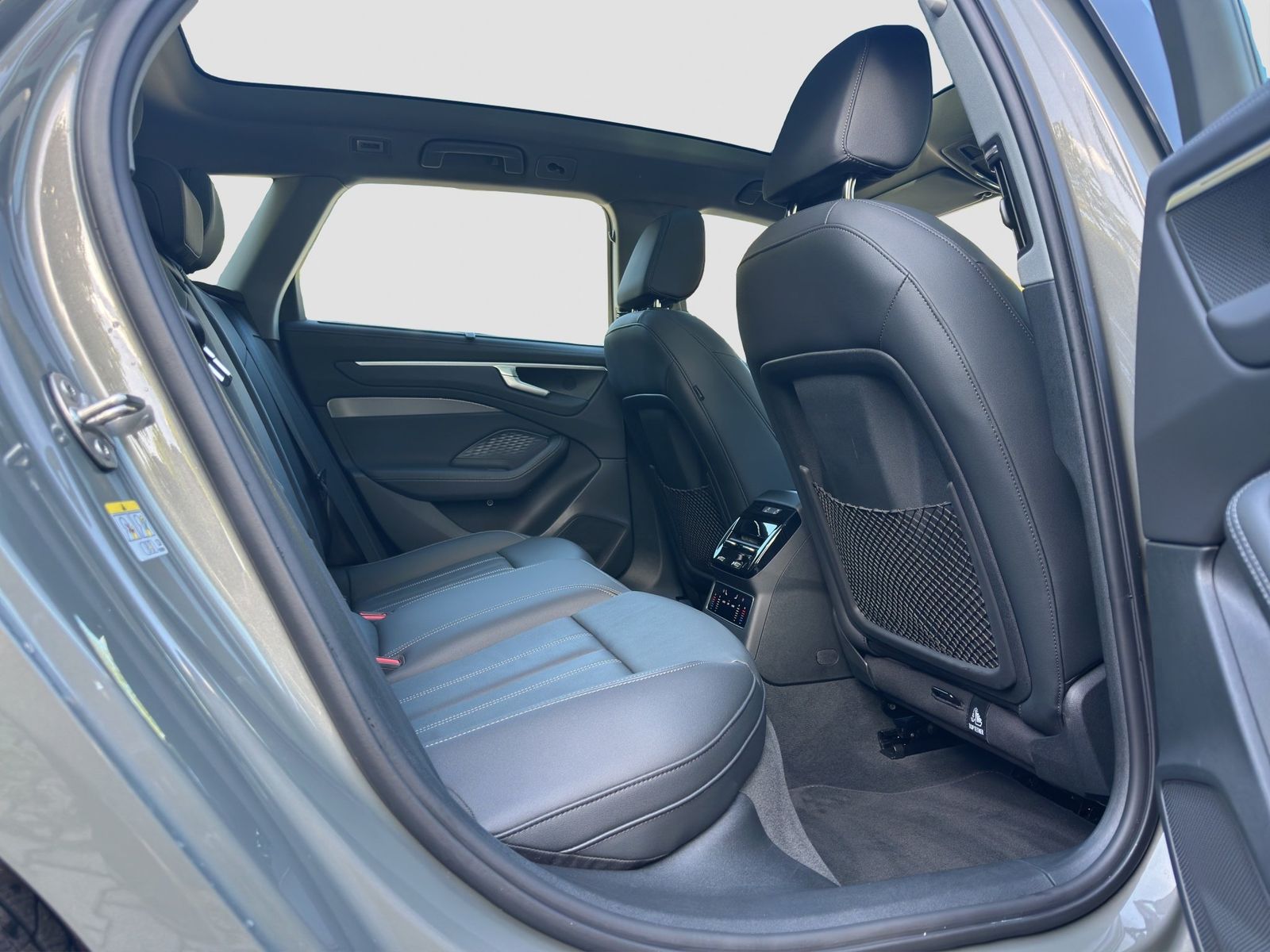 Audi A6 - Bild 15