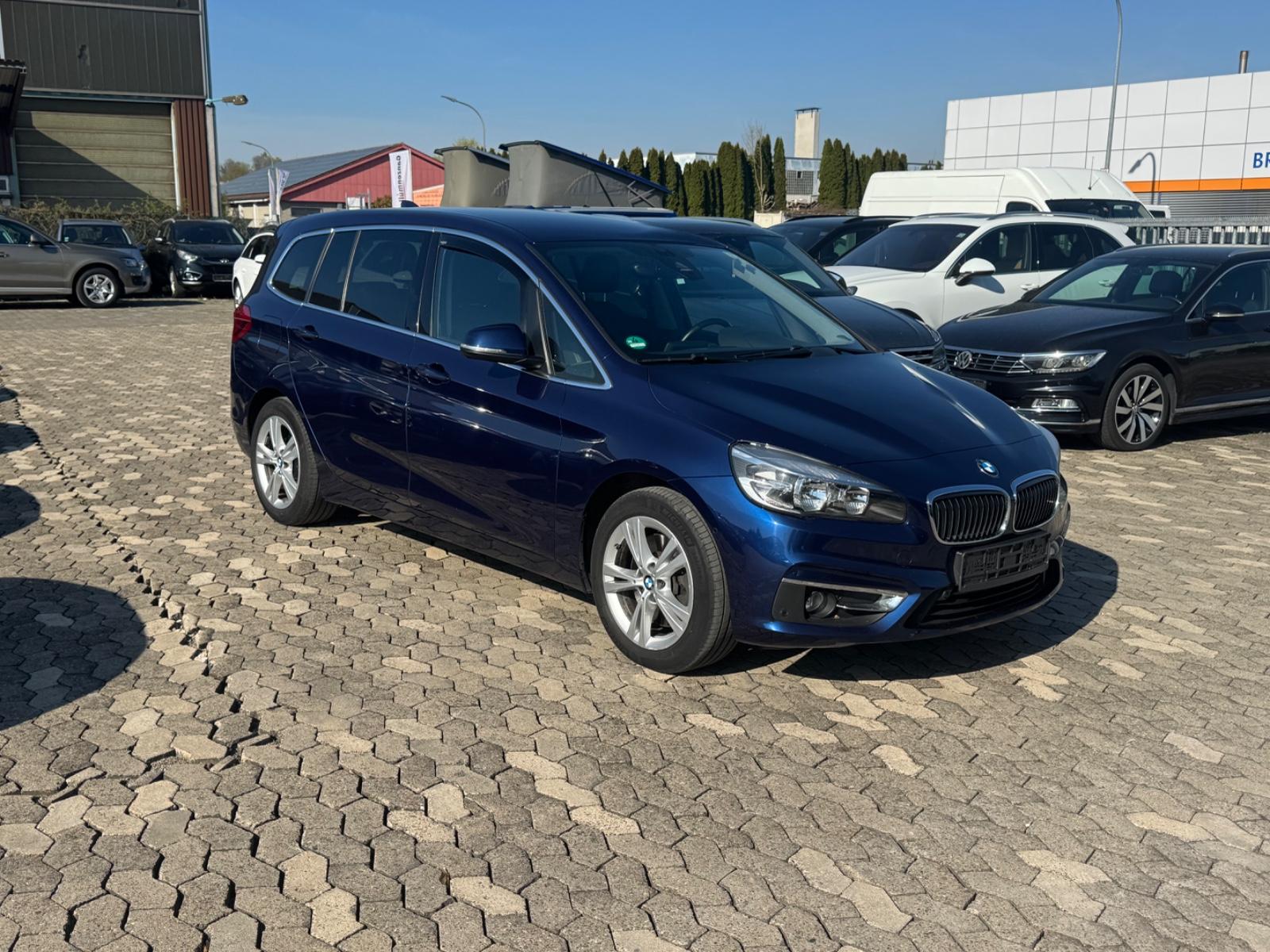 BMW 220 2 Gran Tourer 220 d xDrive Luxury Line